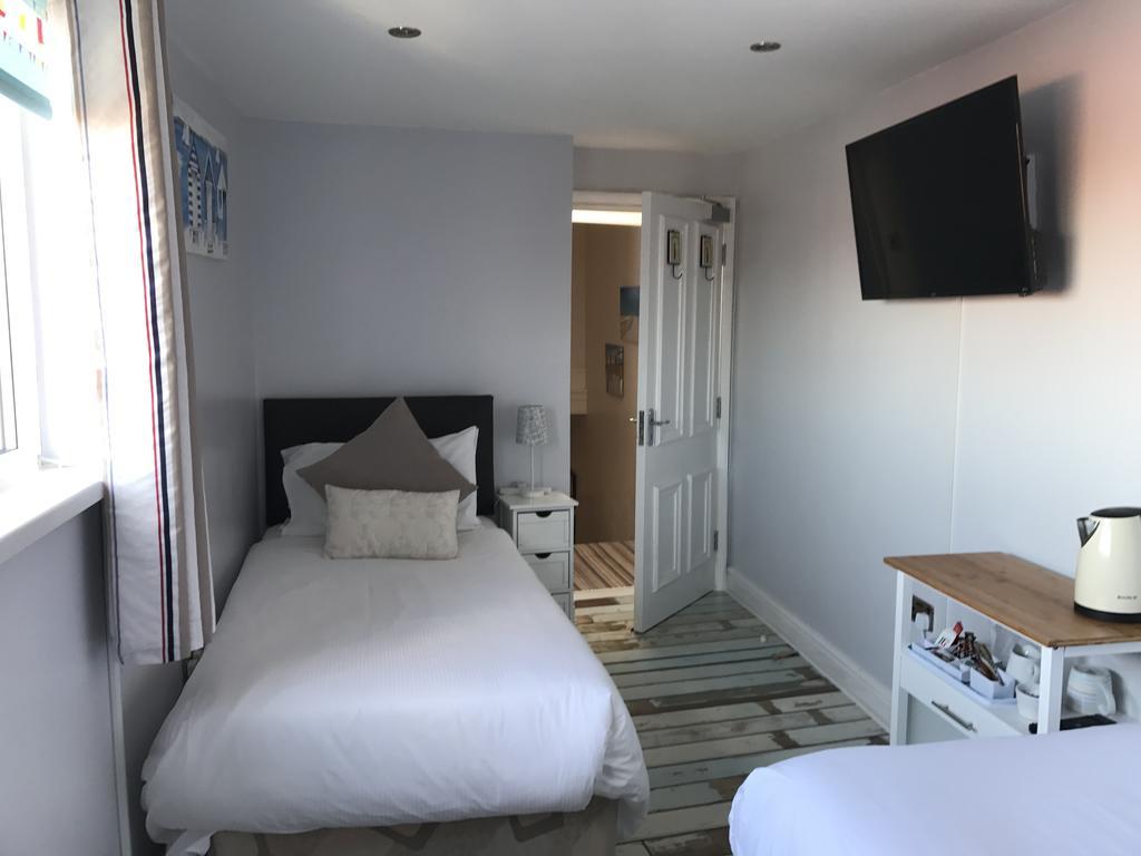Lighthouse Guest House Whitley Bay Extérieur photo