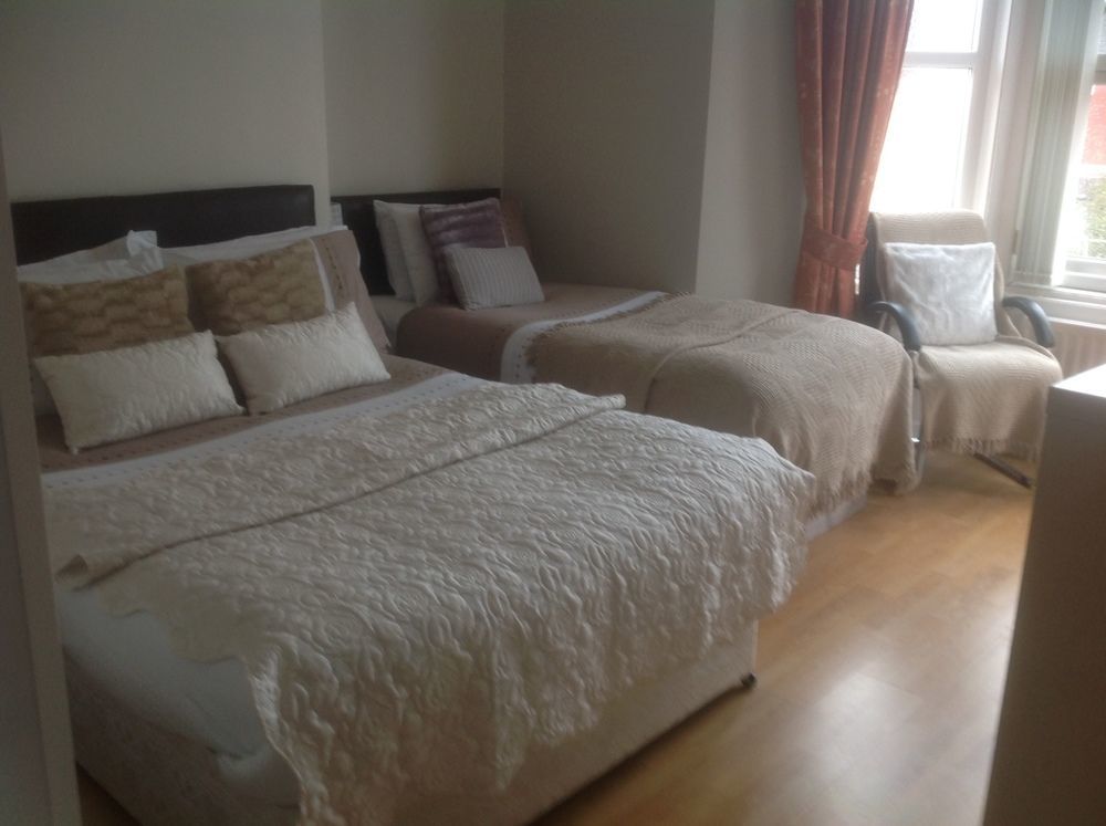 Lighthouse Guest House Whitley Bay Extérieur photo