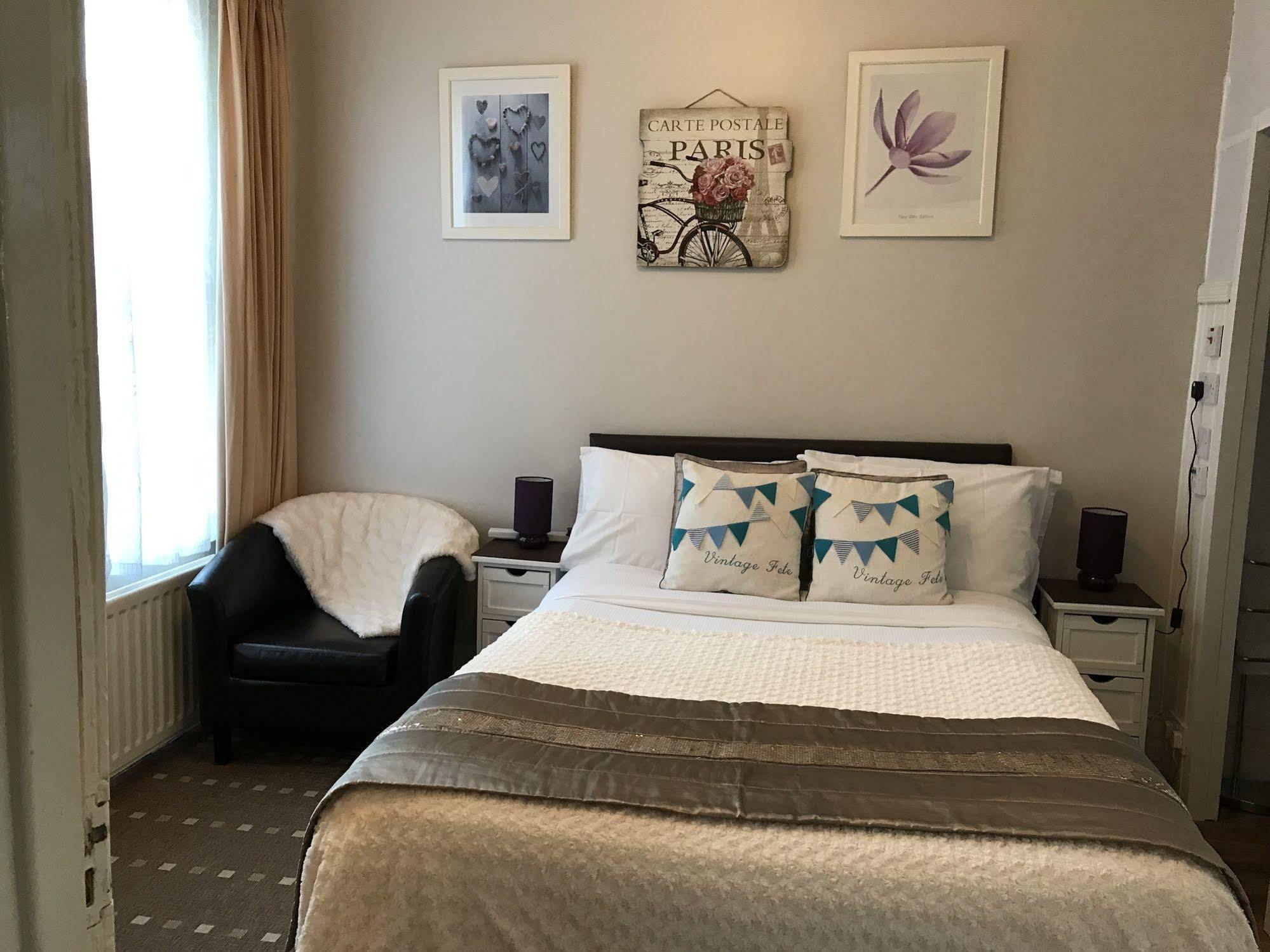 Lighthouse Guest House Whitley Bay Extérieur photo